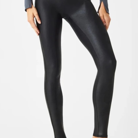 SPANX Faux Leather Leggings - Picture 2 of 7